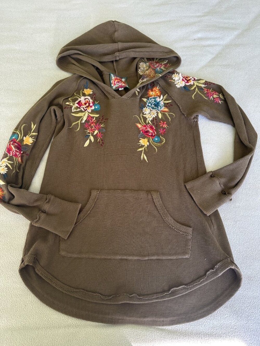 Johnny Was Isla Embroidered‎ Thermal Waffle Hoodie Top Small Boho Artsy Hippie